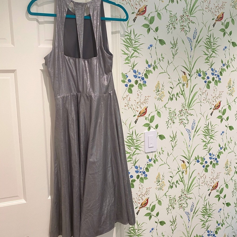 Halston - silver dress ๐๐ - Picture 2 of 4